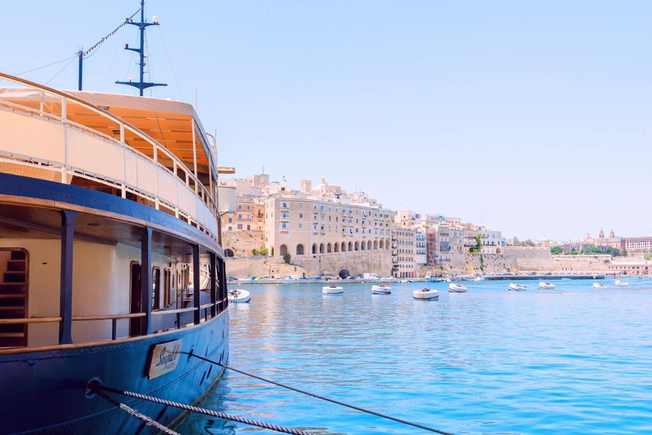 Vittoriosa' Seafront 2 Bed Highly Furnished Apartment Екстериор снимка